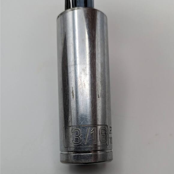 Pittsburgh Pro Deep Socket 13/16 & 1/2" Drive 6 Point 10161 CR-V - Picture 3 of 5